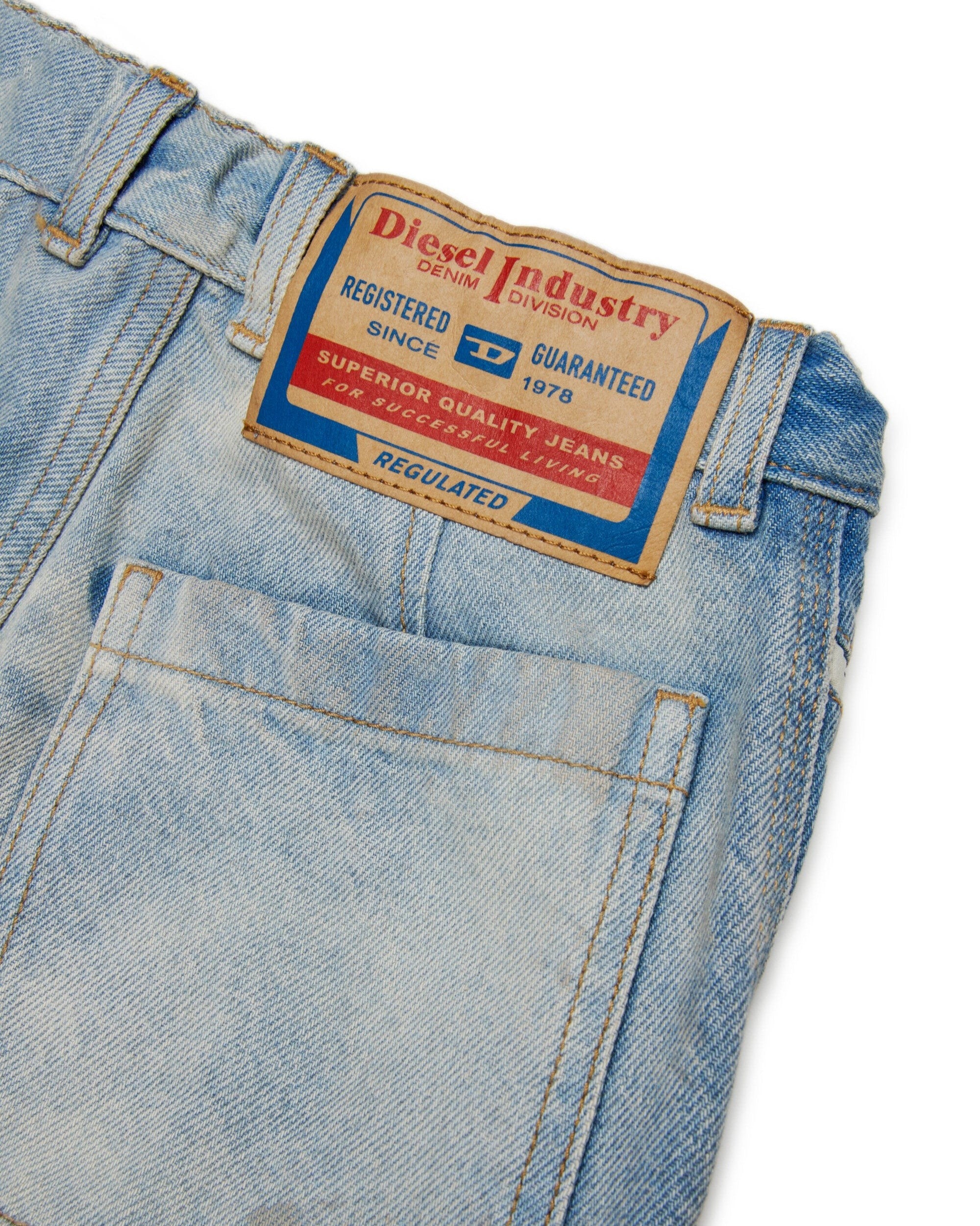 Diesel Kids Jeans relaxed bleached  D-Dave Cargo per Bambini