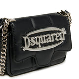 Dsquared2 Kids Borsa Nera con Tracolla e Placca Logo per Bambine (dettaglio)