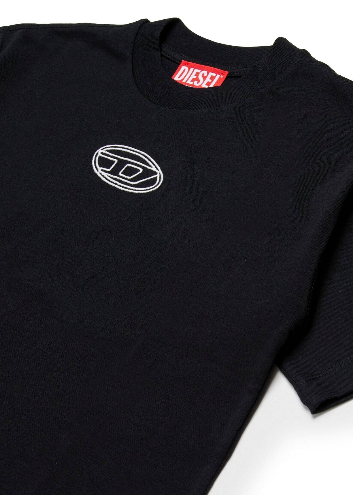 Diesel Kids T-Shirt Nera Boxy con Oval D per Bambine (dettaglio)