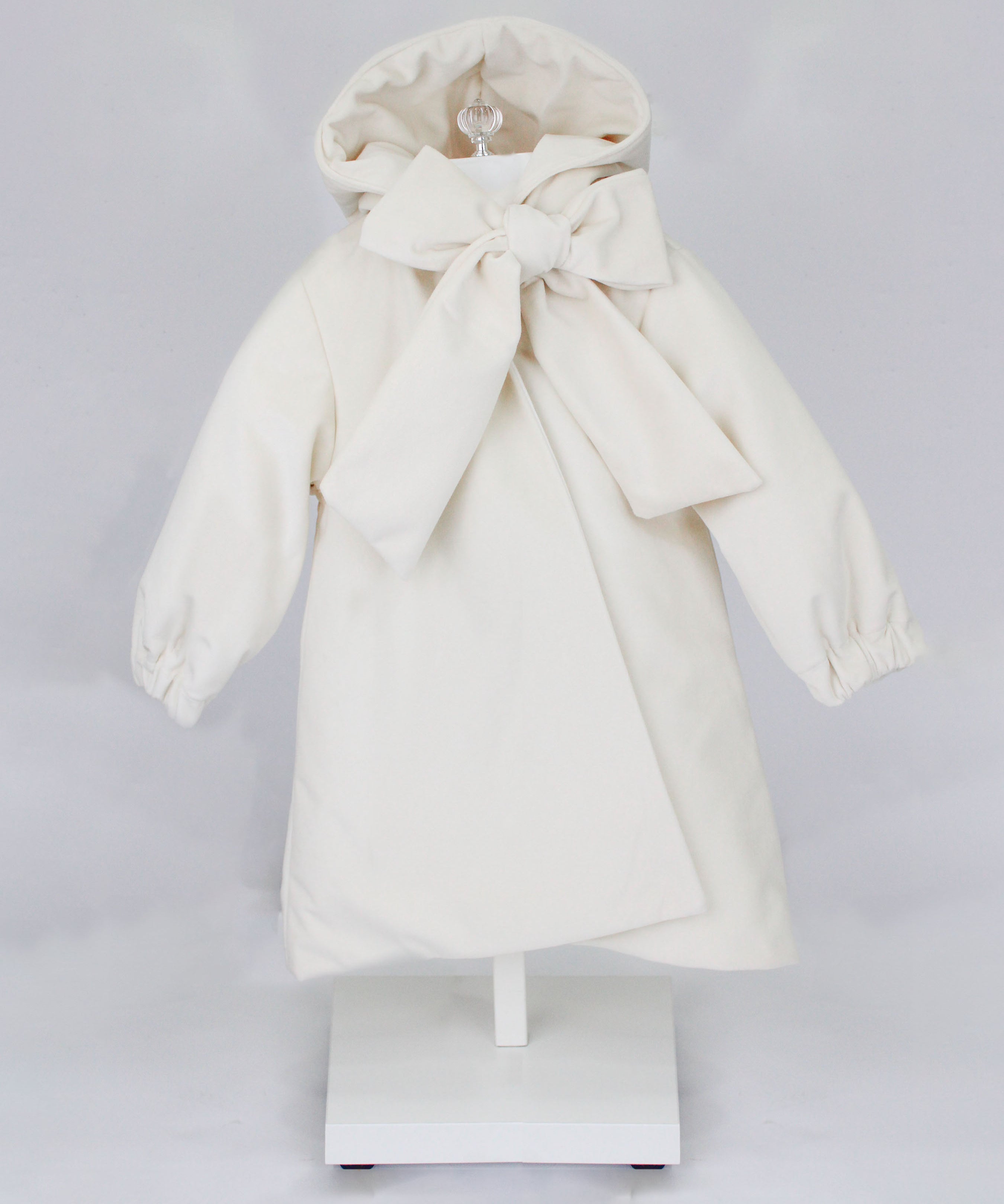 Deolinda Cappotto Panna con Fiocco per Neonate