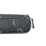 Calvin Klein Kids Astuccio Verde Monogram per Bambini (dettaglio)