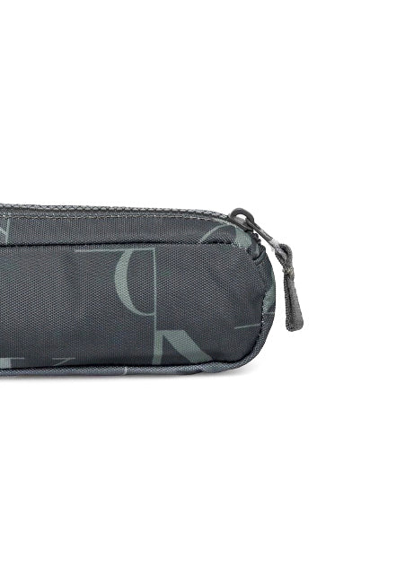 Calvin Klein Kids Astuccio Verde Monogram per Bambini (dettaglio)