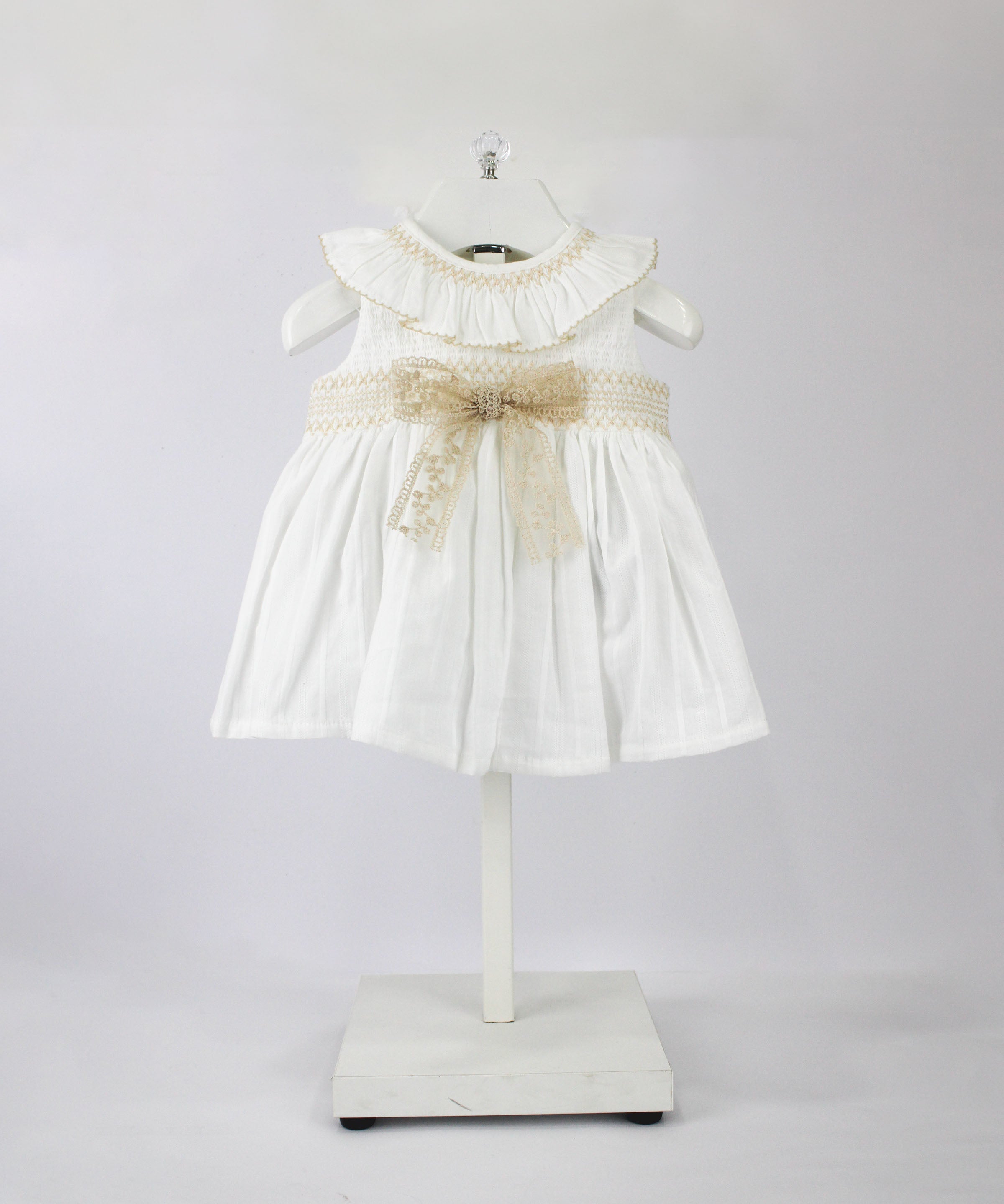 Deolinda Abito Bianco/Beige con Fiocco per Neonate