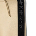 Calvin Klein Kids Pantaloni in Tuta Beige per Neonati (dettaglio)