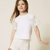 Twinset Kids T-Shirt Off-White con Maniche e Dettagli in Pizzo per Bambine e Neonate