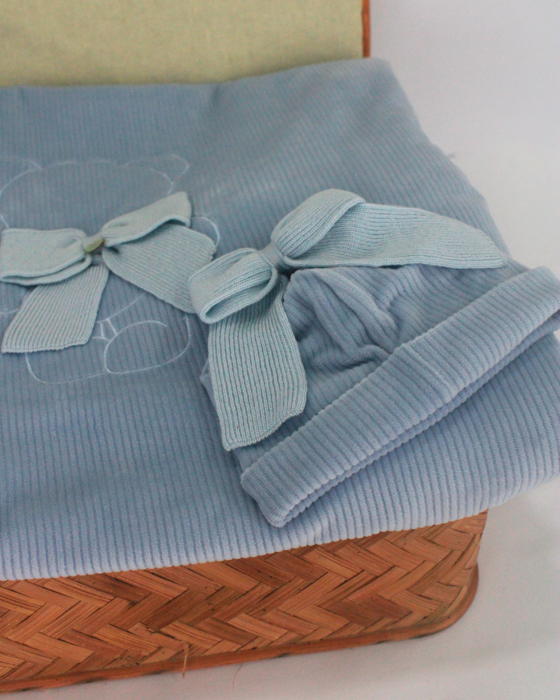 Marlù cappello blu con fiocco per neonate