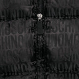 Moschino Kids Giubbino Nero con Logo Jacquard per Bambini (dettaglio)