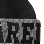 Dsquared2 Kids Cappellino Nero in Lana con Logo per Neonati (dettaglio)
