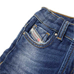 Diesel Kids JoggJeans® Straigh D-Jools-B per Neonati (dettaglio)