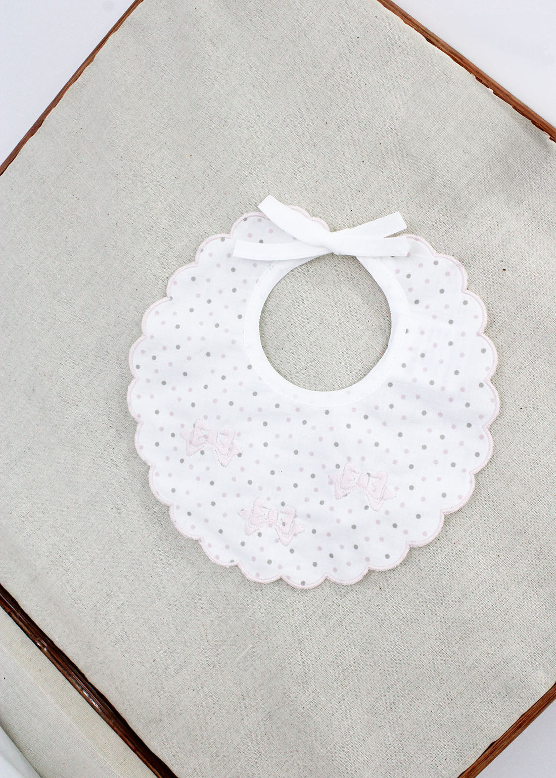 Marlù White Polka Dot Bib for Newborns