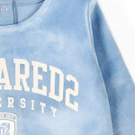 Dsquared2 Kids Tutina Celeste in Ciniglia con Stampa per Neonati (dettaglio)