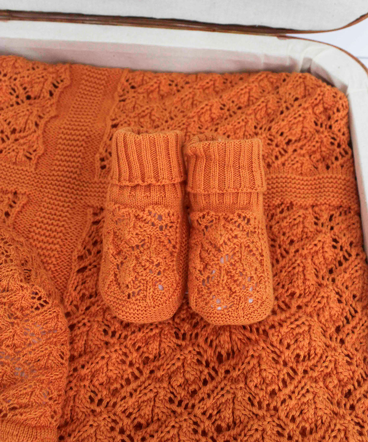 Le Coconne Scarpine Albicocca per Neonati (fronte)