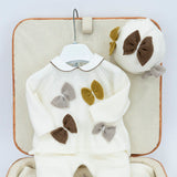 Le Coconnè Completo Bianco con Fiocchi per Neonate