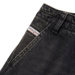 Diesel Kids Jeans Cargo Denim Nero per Bambine (dettaglio)