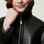 Twinset Kids Giubbino Nero con Faux Fur per Bambine (dettaglio)