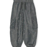 Calvin Klein Kids Pantaloni Grigi Antracite con Stampa Monogram per Bambini