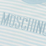 Moschino Kids Tutina Celeste a Righe con Logo per Neonati (dettaglio)
