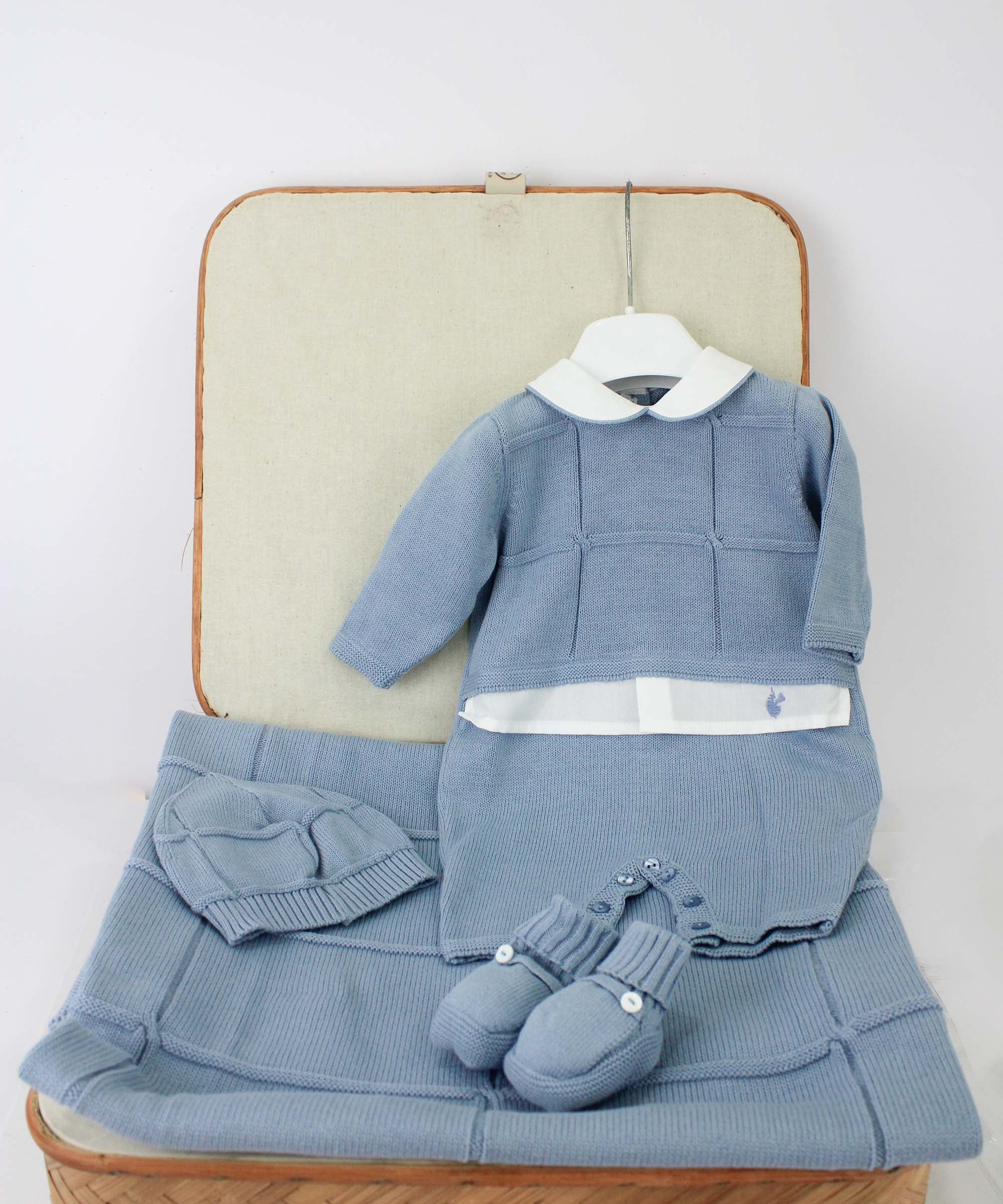 Le Coconne Corredino Celeste con Tutina per Neonati