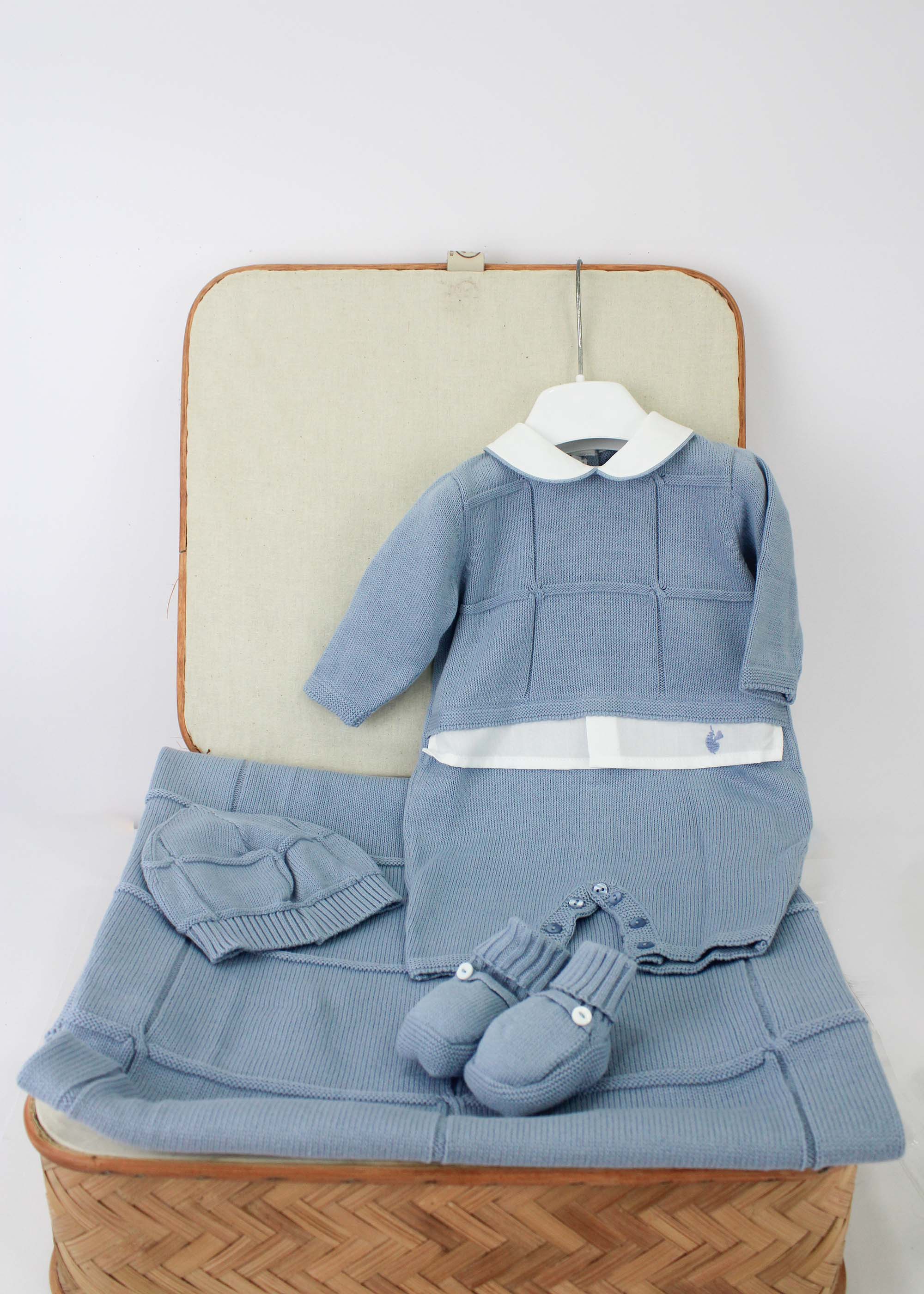 Le Coconne Corredino Celeste con Tutina per Neonati