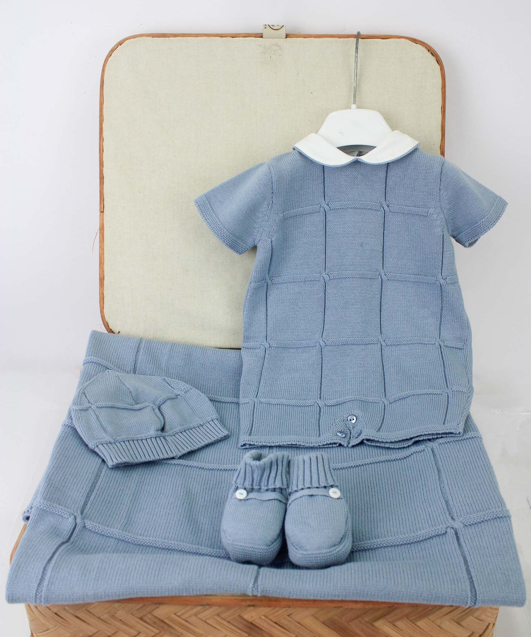 Le Coconne Corredino Celeste  con Pagliaccetto per Neonati