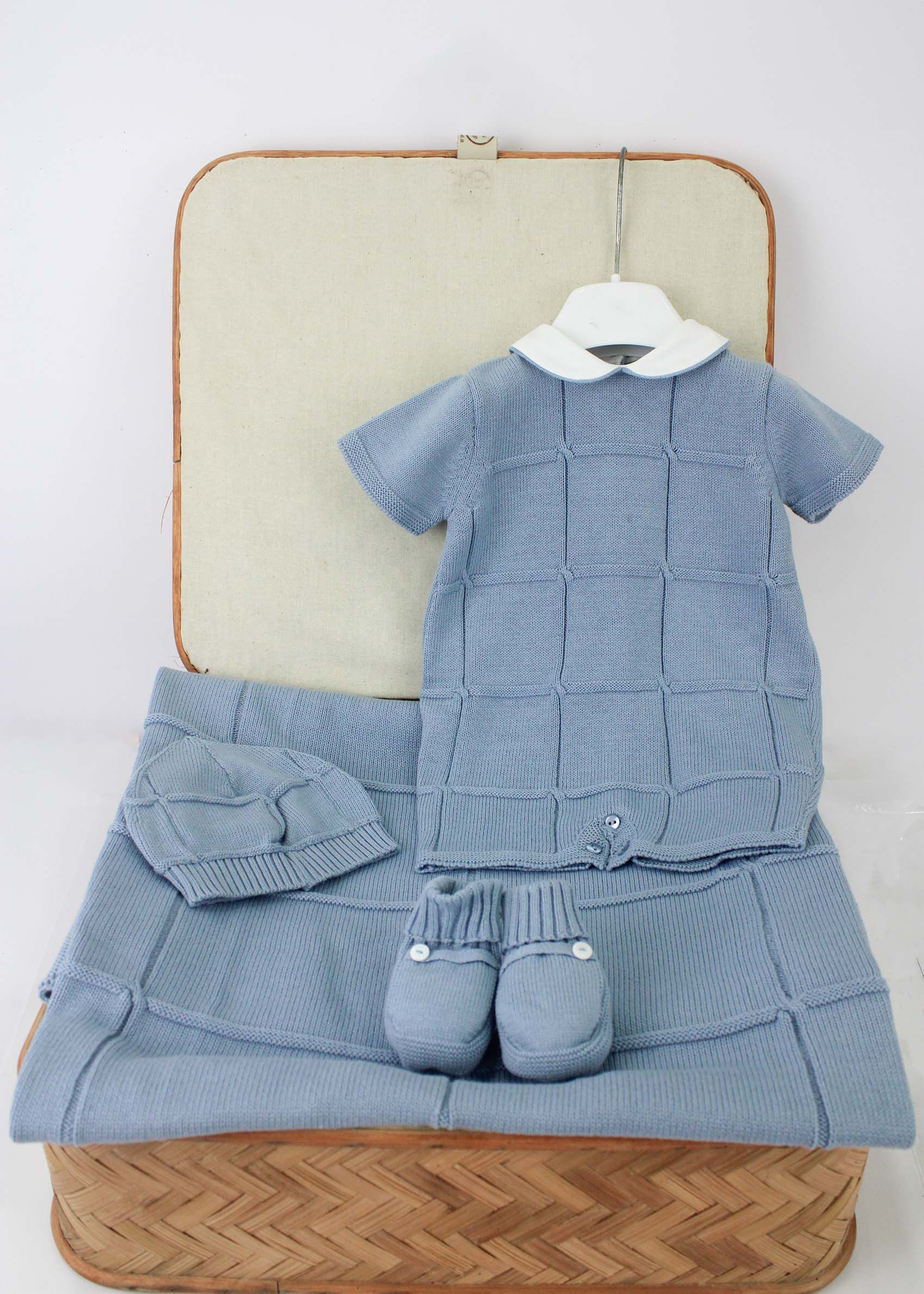 Le Coconne Corredino Celeste  con Pagliaccetto per Neonati