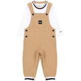 BOSS Kids Completo Beige con Salopette in Felpa e T-shirt Bianca con Logo per Neonati
