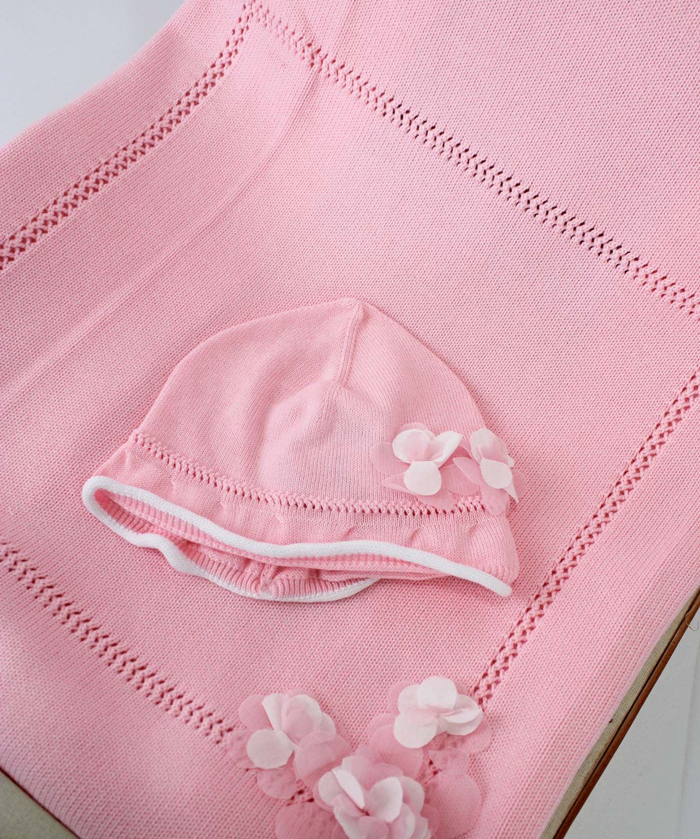 Le Coconne Cappellino Rosa con Fiori per Neonate