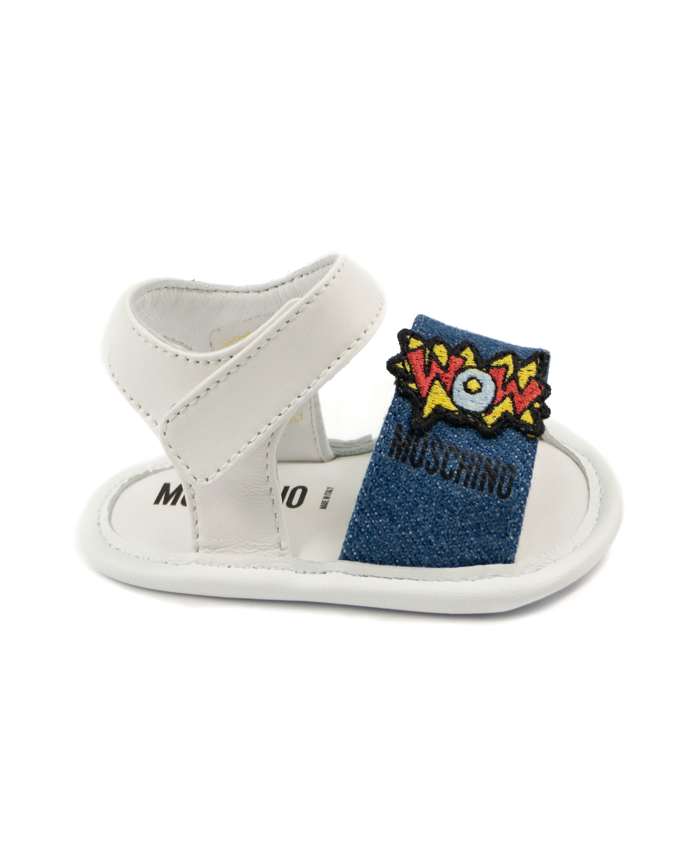 Moschino Kids Sandalo Bianco in Denim con Toppa per Neonati