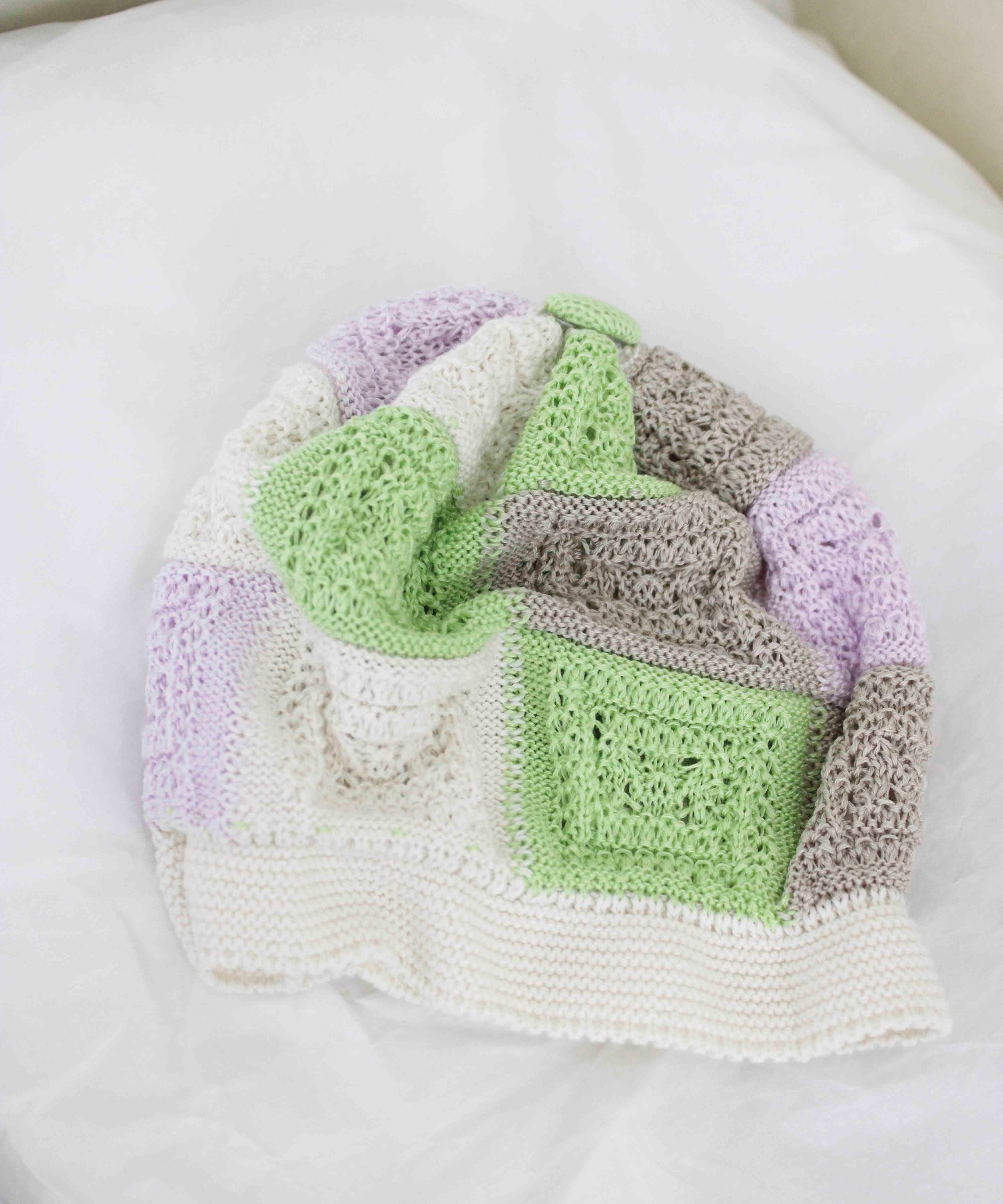 Marlù Cappello Bianco/Verde Pistacchio per Neonate