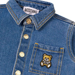 Moschino Kids Camicia Denim Light Blue con Ricamo Teddy Bear per Neonati (dettaglio)