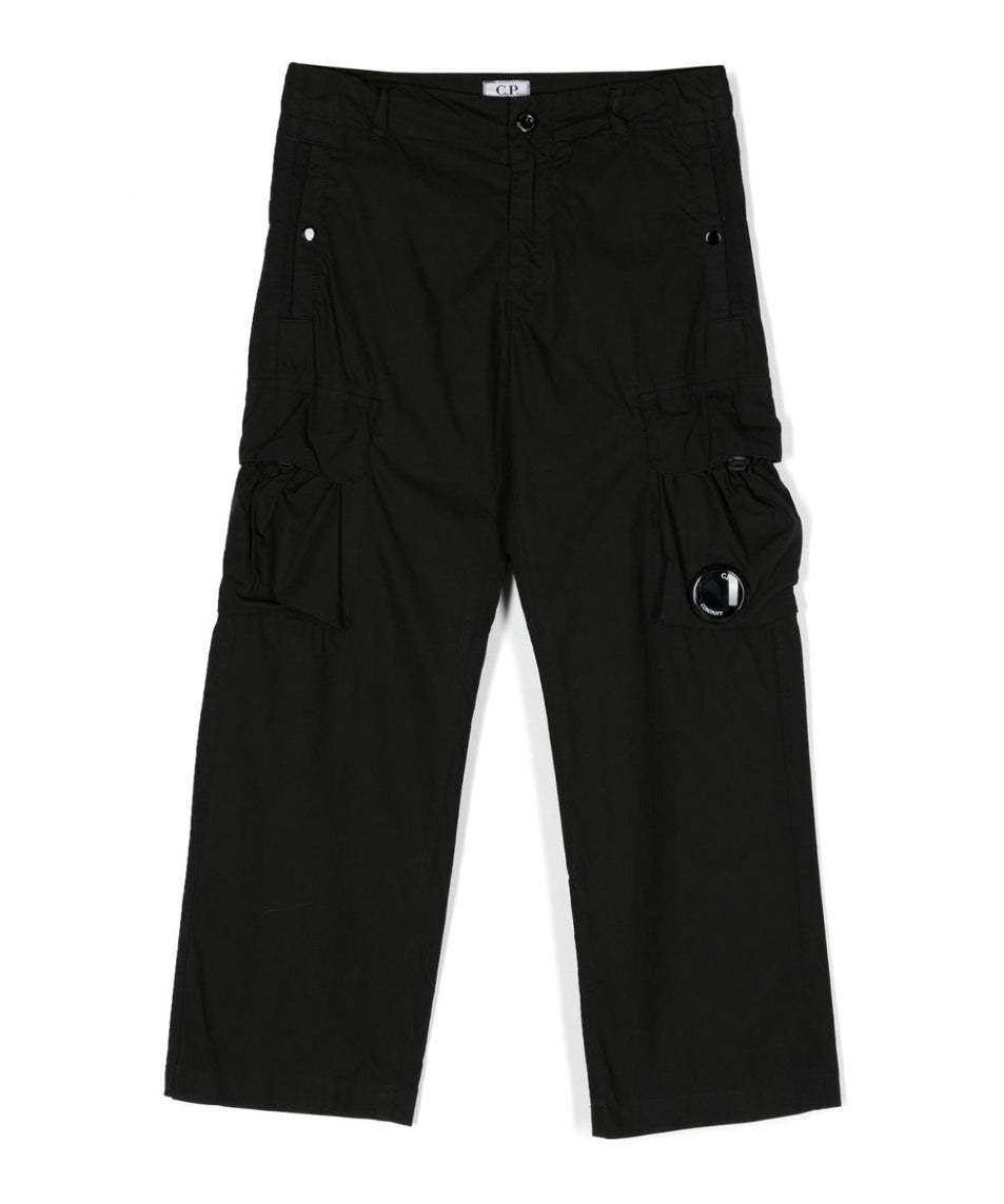 C.P. Company Kids Pantalone Nero con Applicazione Logo per Bambini (fronte)