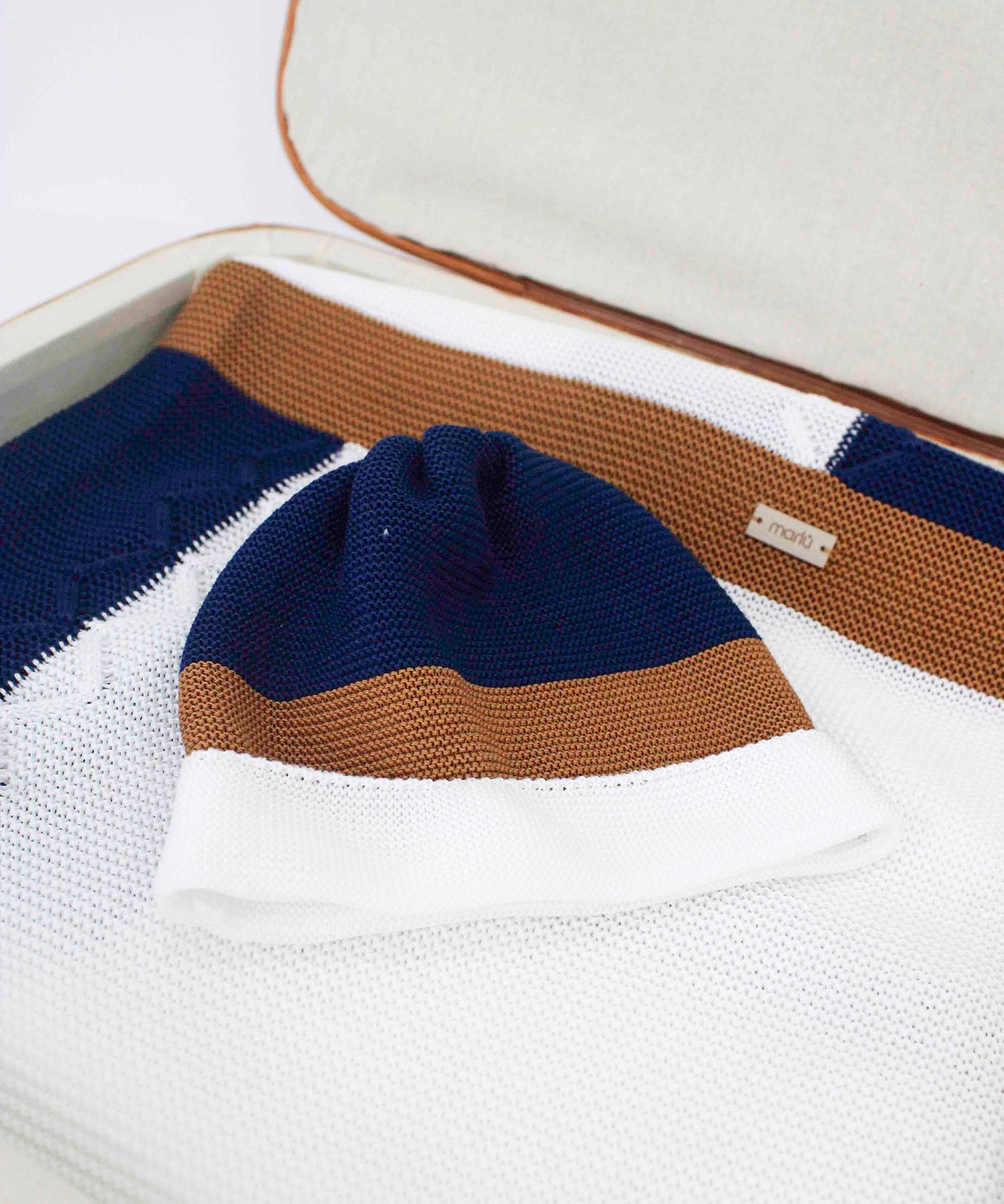 Marlù Cappello Bianco/Blu per Neonati