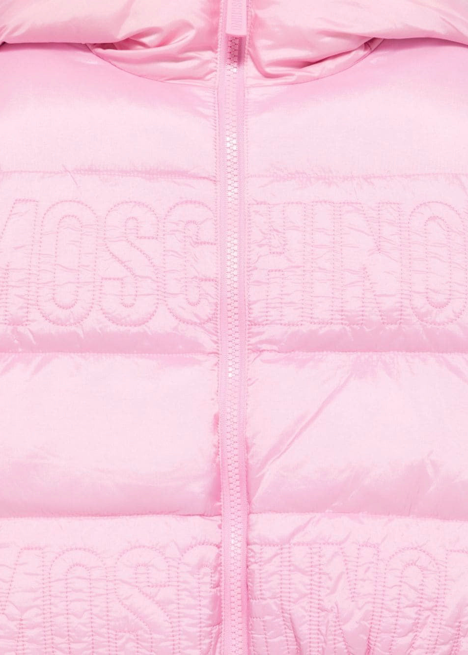 Moschino Kids Giubbino Rosa con Intarso Logo per Bambine (dettaglio)