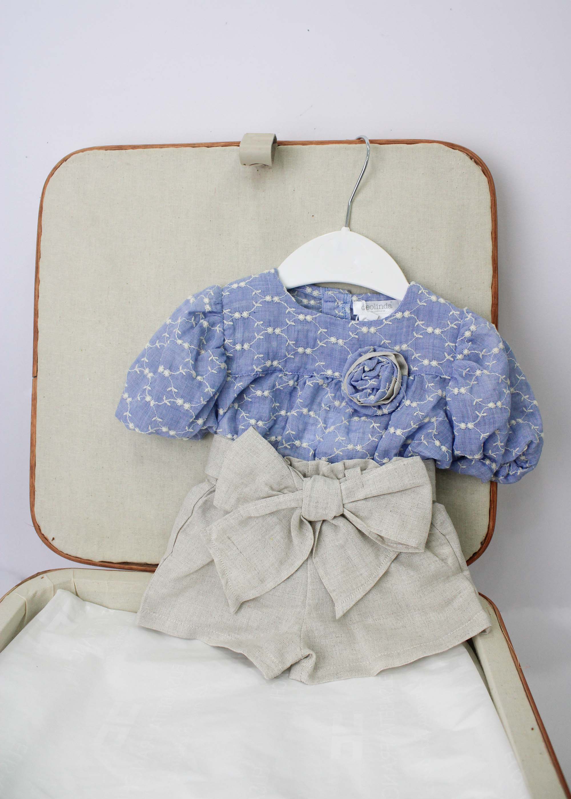 Deolinda T-shirt con Shorts Azzurro/Beige con Fiocco per Neonate