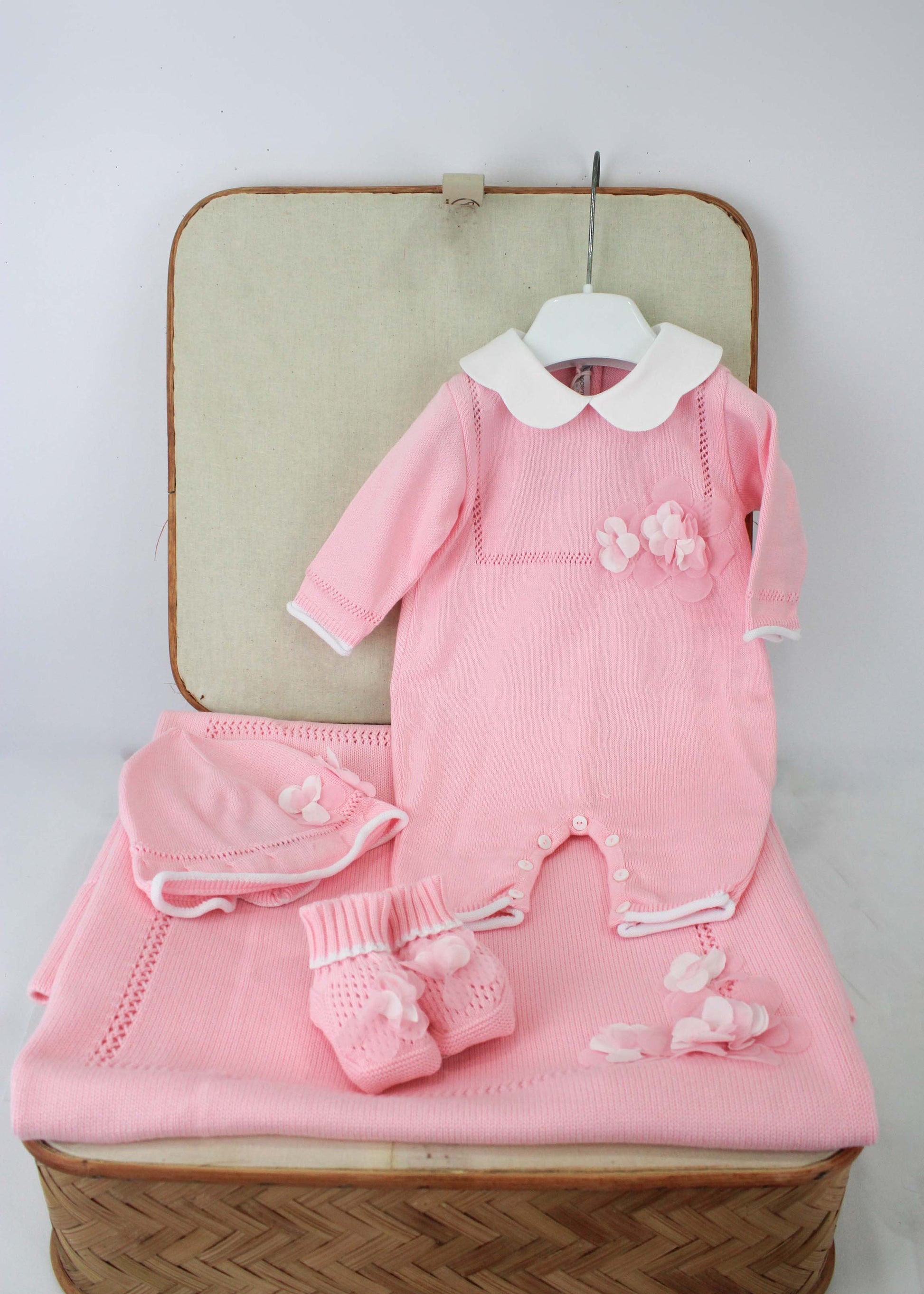 Le Coconne Corredino Rosa con Tutina per Neonate