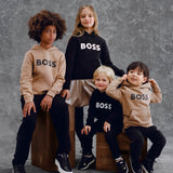 Felpa in Pile con Cappuccio e Stampa Logo BOSS Kids - Stile Sportivo e Confortevole in Bianco e Nero