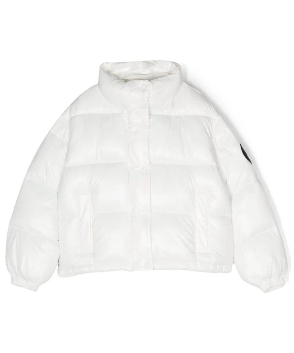 Piumino Imbottito SAVE THE DUCK per Bambine: Eleganza in Bianco con Collo ad Imbuto e Logo Distintivo