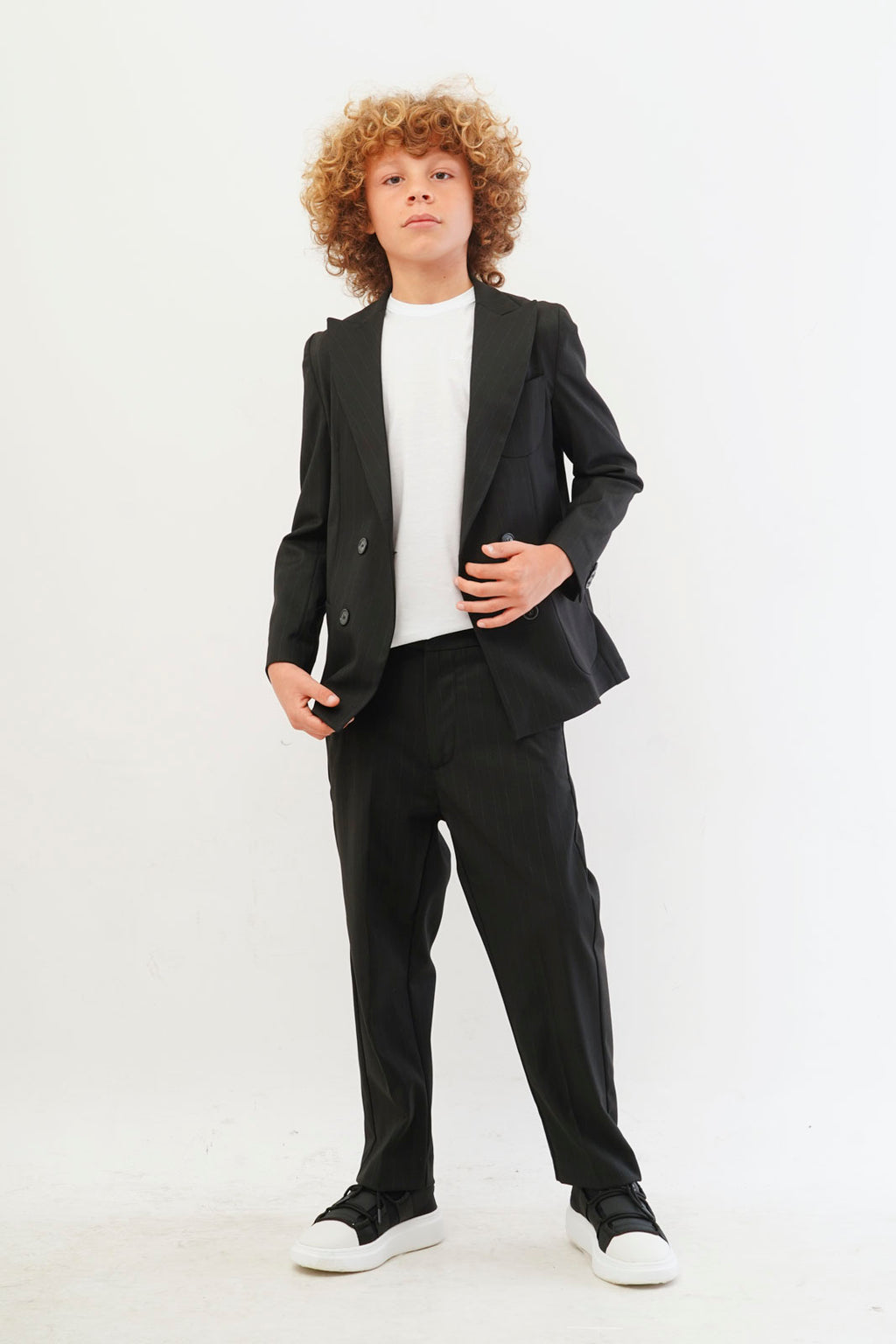 I'm Brian Pantalone con righe di gesso Nero